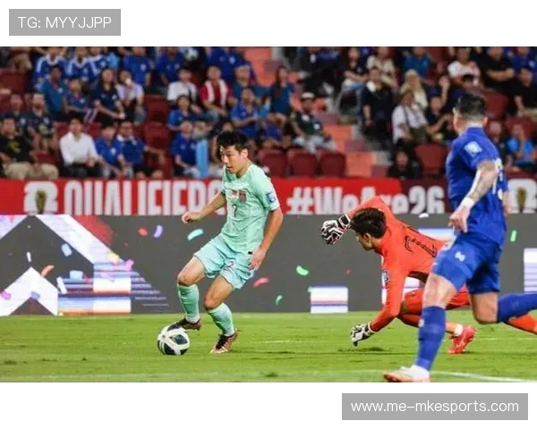 中国队足球5号球星是谁他在球队中的重要角色与表现分析