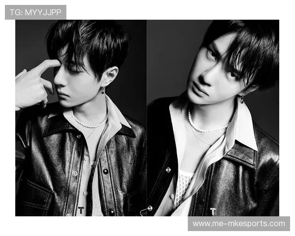 足球明星项链潮流引领时尚风潮明星个性与运动魅力的完美结合